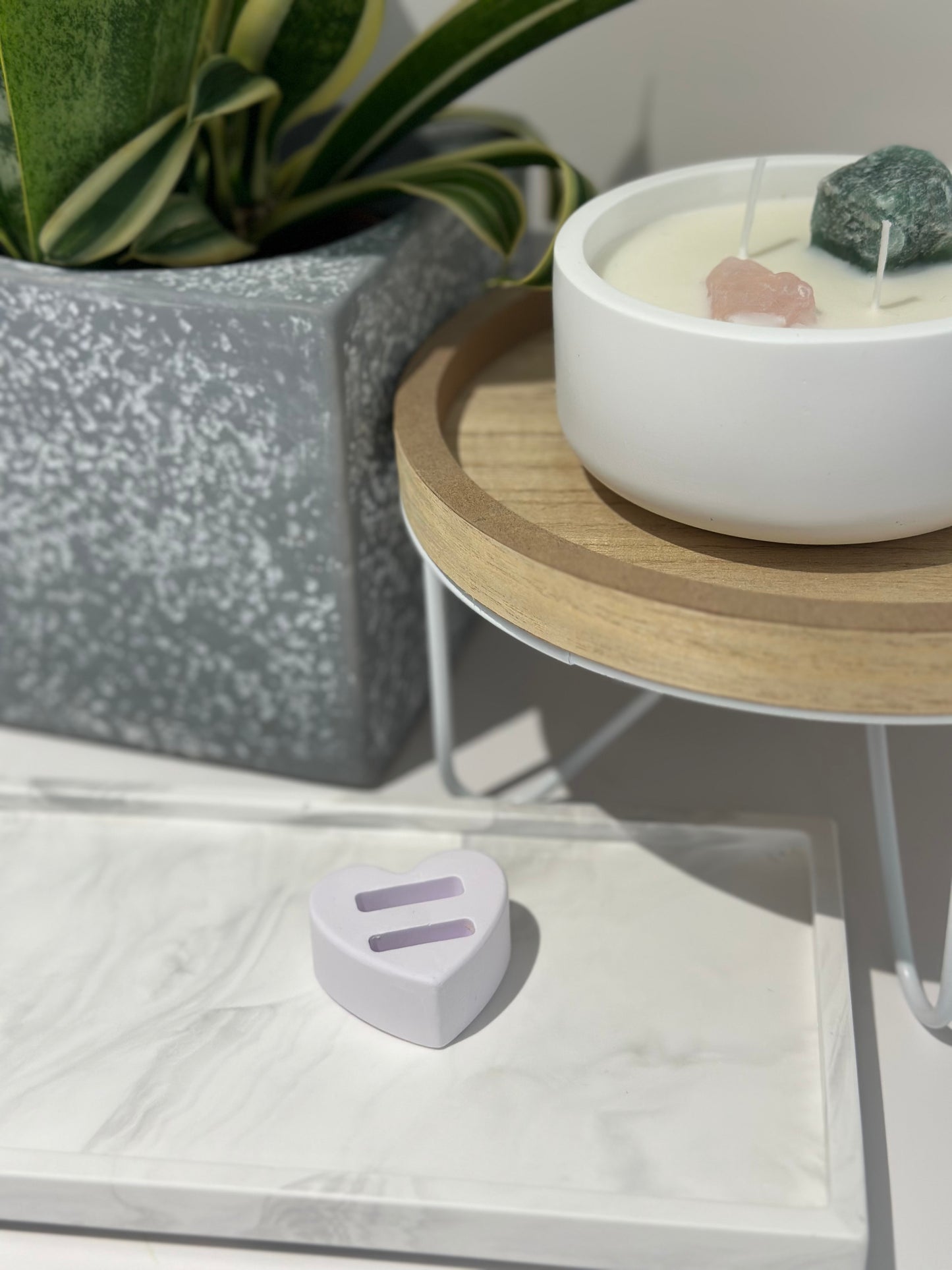 THE REMI RING HOLDER