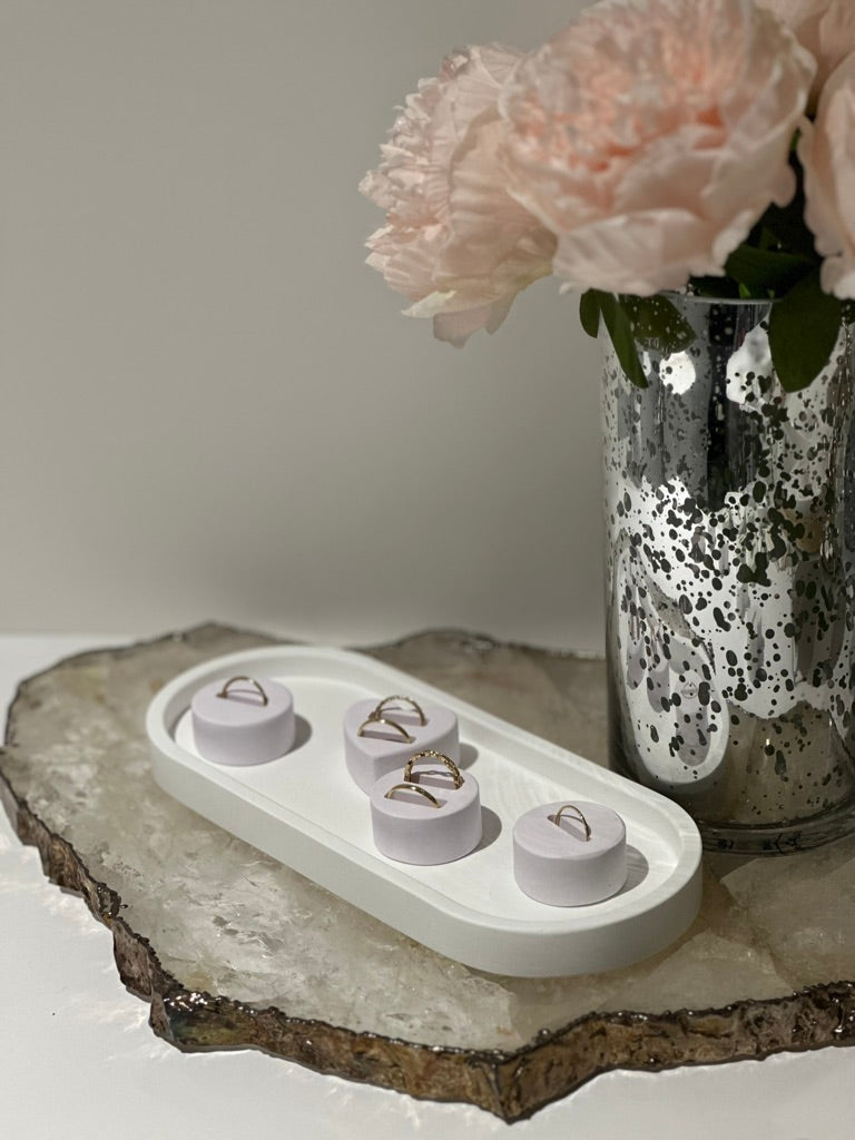 THE REMI RING HOLDER