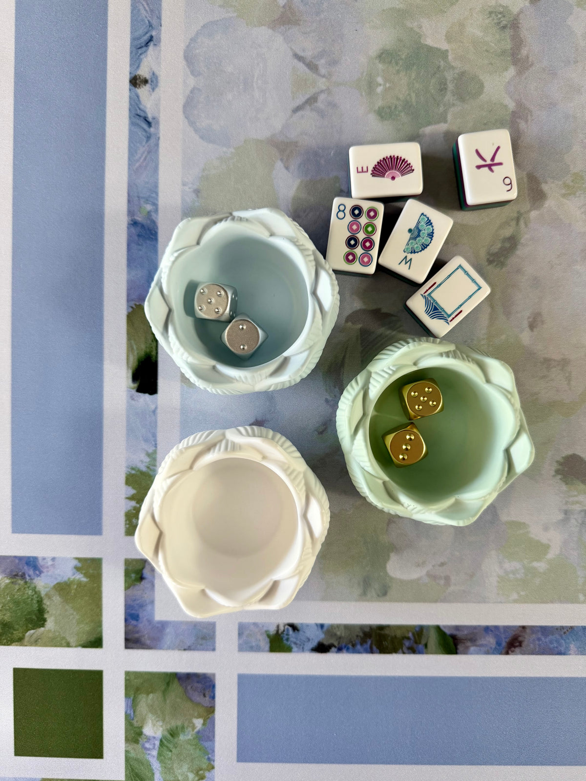THE BLOOM BOX