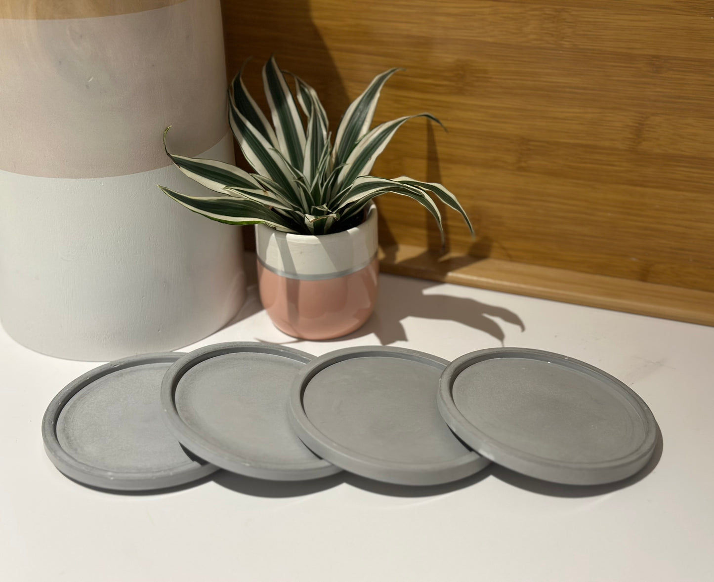 THE OLIVIA COASTER