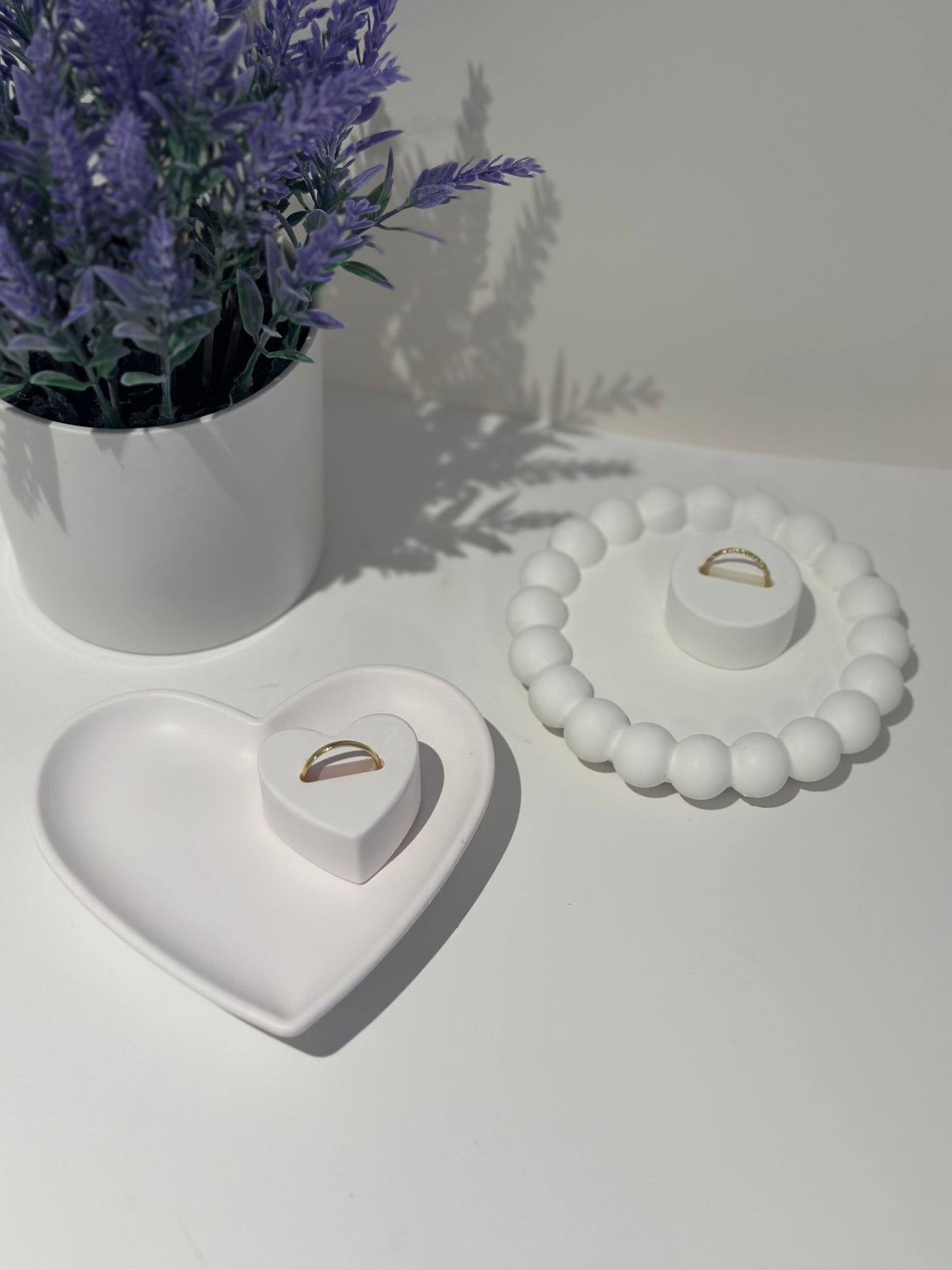 THE CHLOE TRAY