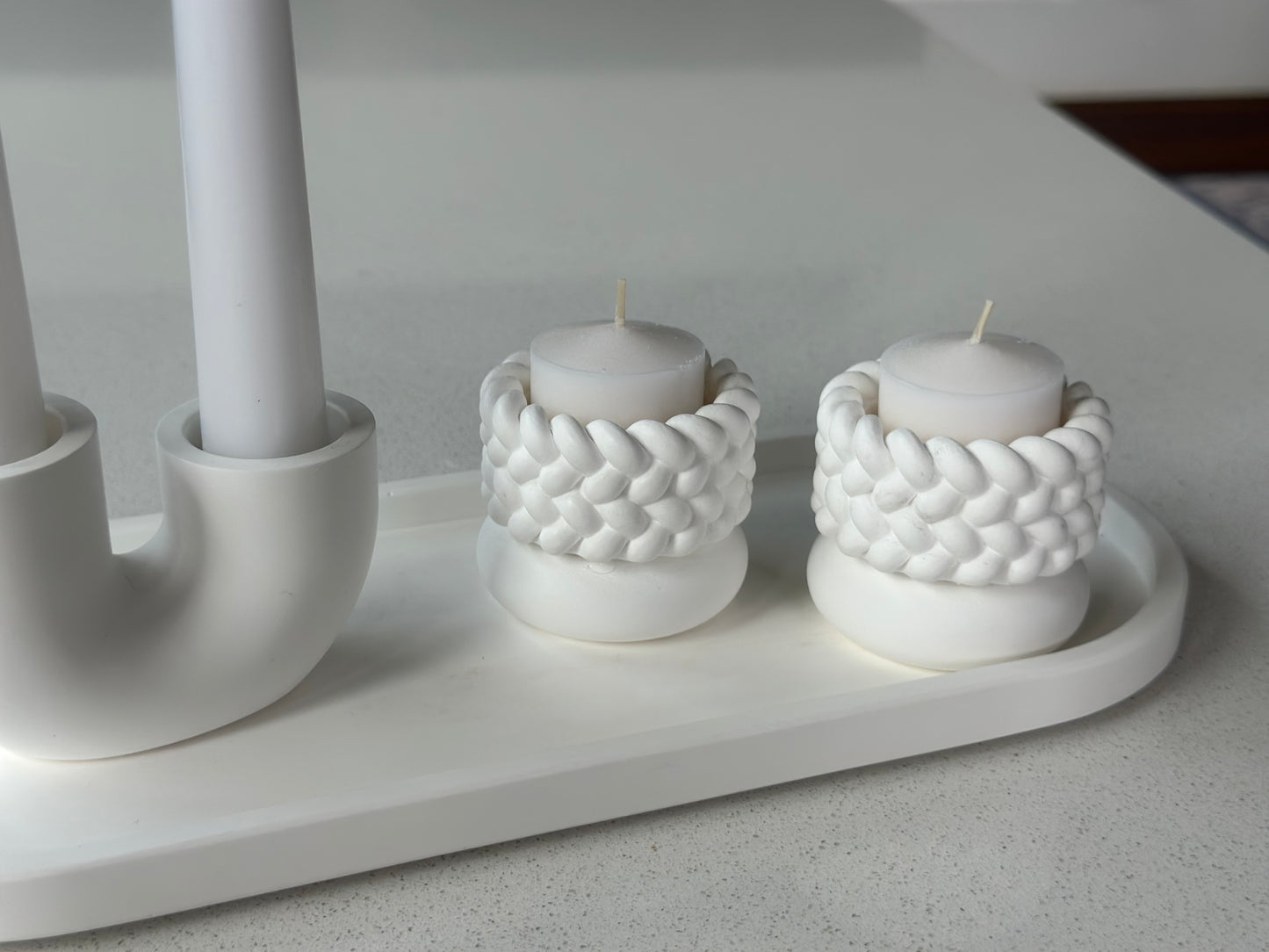 THE KAILIN CANDLESTICK HOLDER