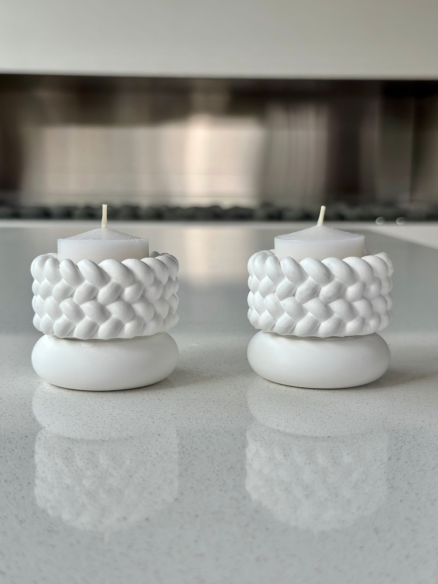 THE KAILIN CANDLESTICK HOLDER