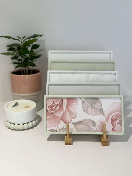 THE RILEY TRAY
