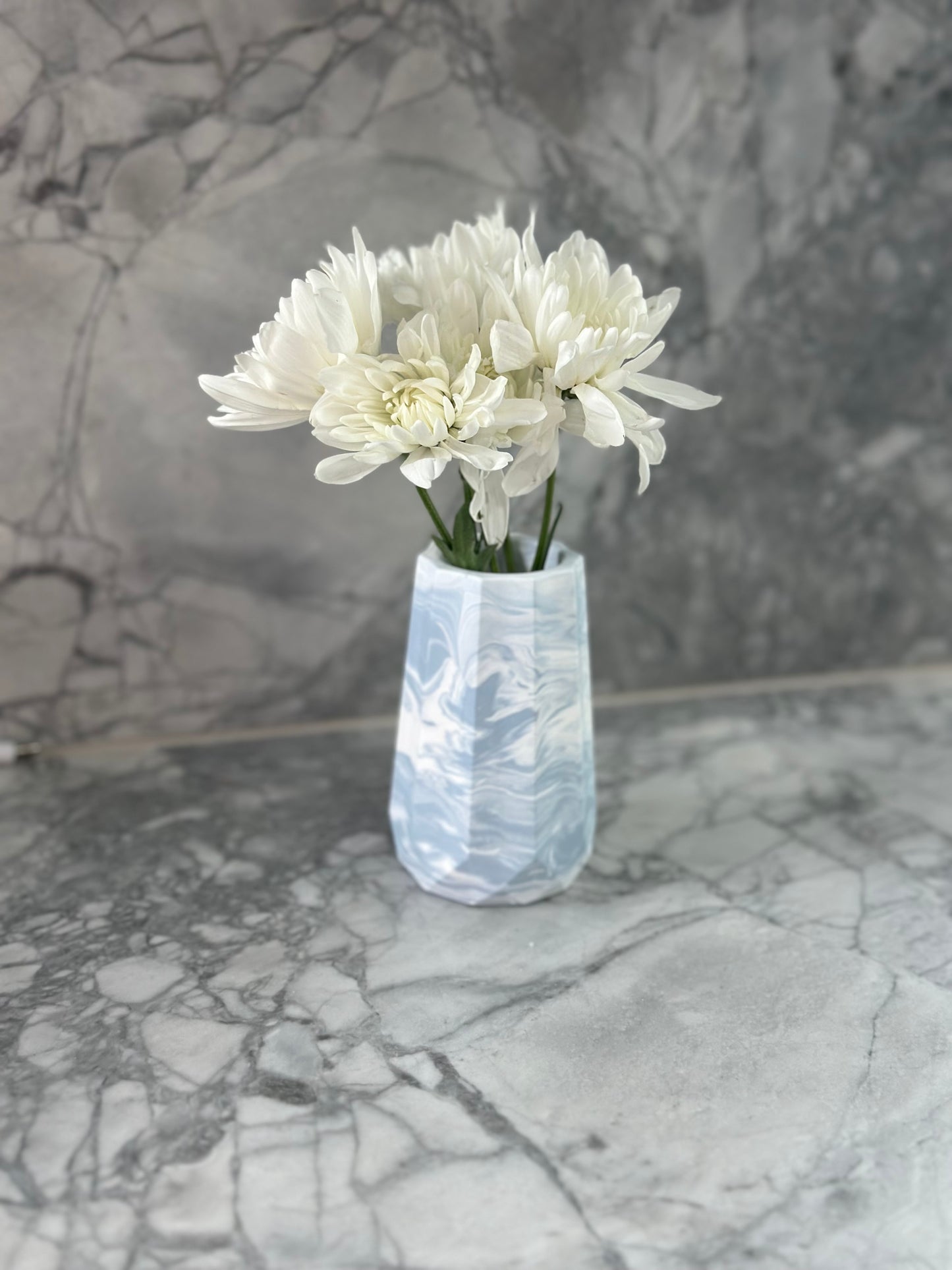 THE ALEXIS VASE