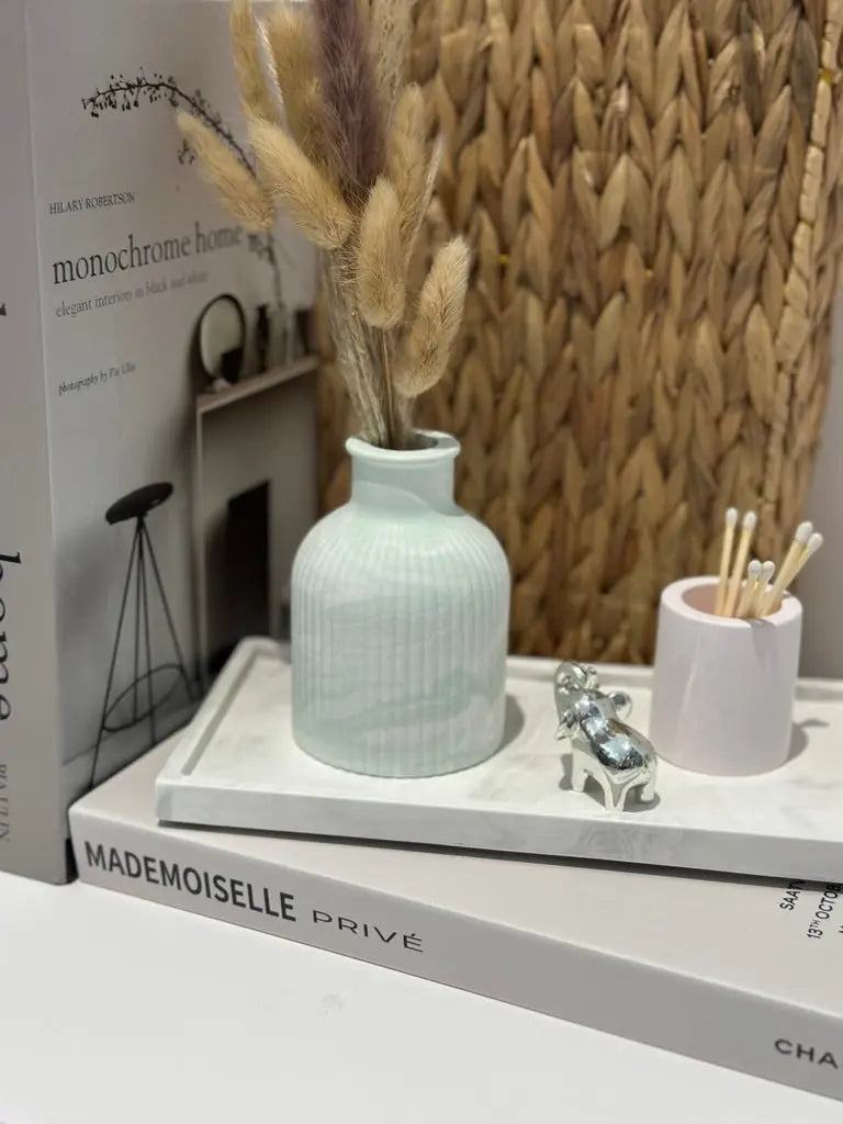 THE ROMY VASE