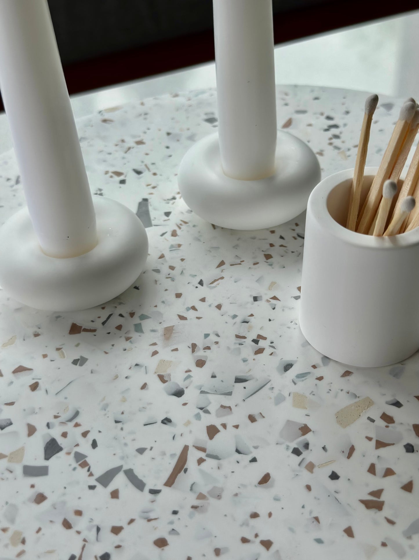 THE SHEENA SWIVEL TRAY
