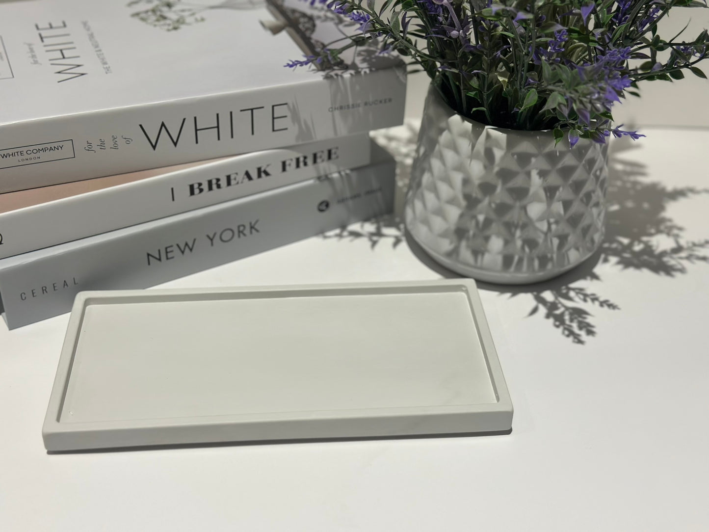 THE RILEY TRAY