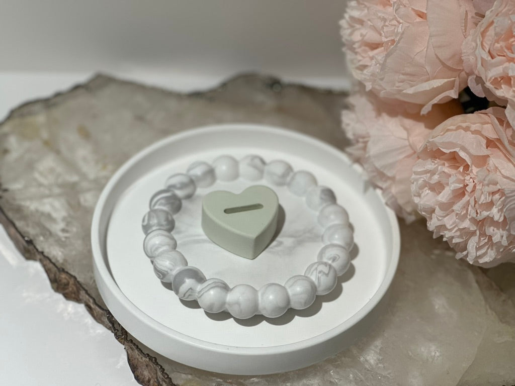 THE OLIVIA TRAY