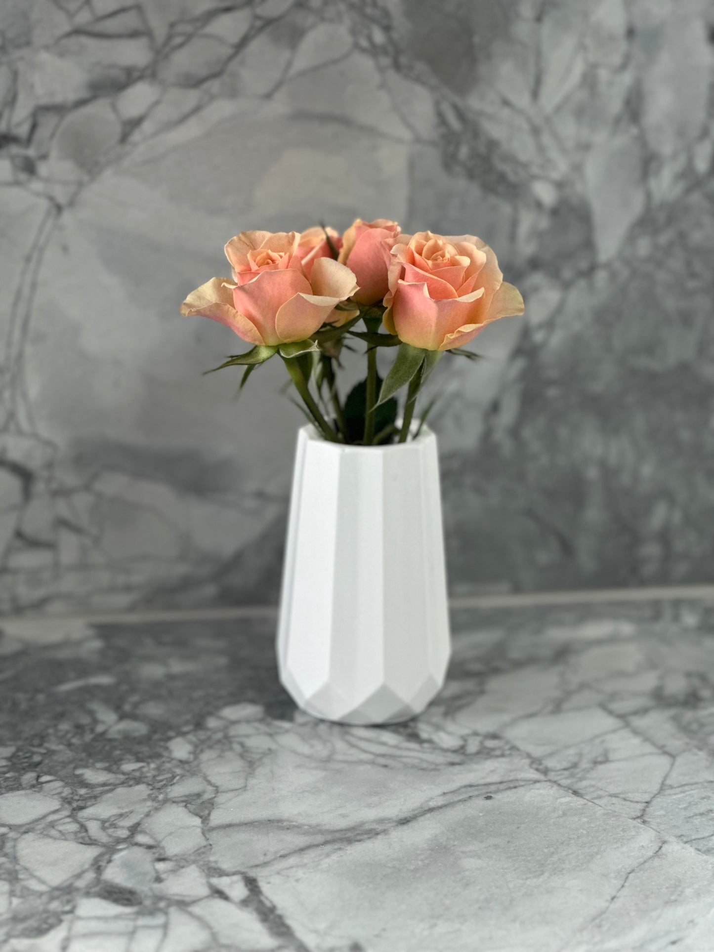 THE ALEXIS VASE