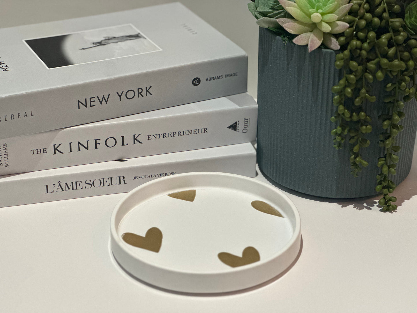 THE OLIVIA TRAY