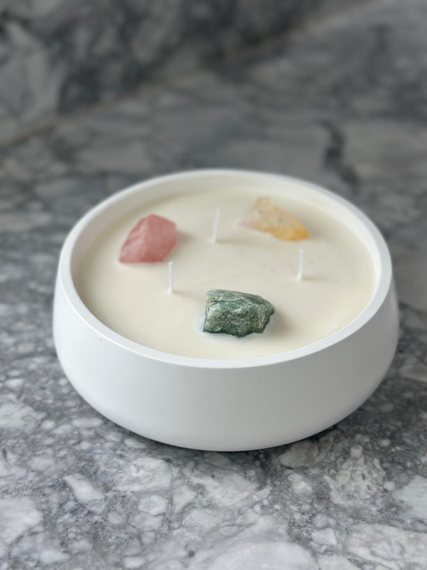 THE LAURA CANDLE