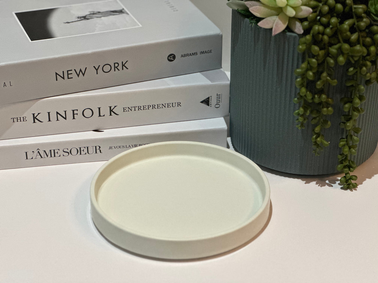 THE OLIVIA TRAY