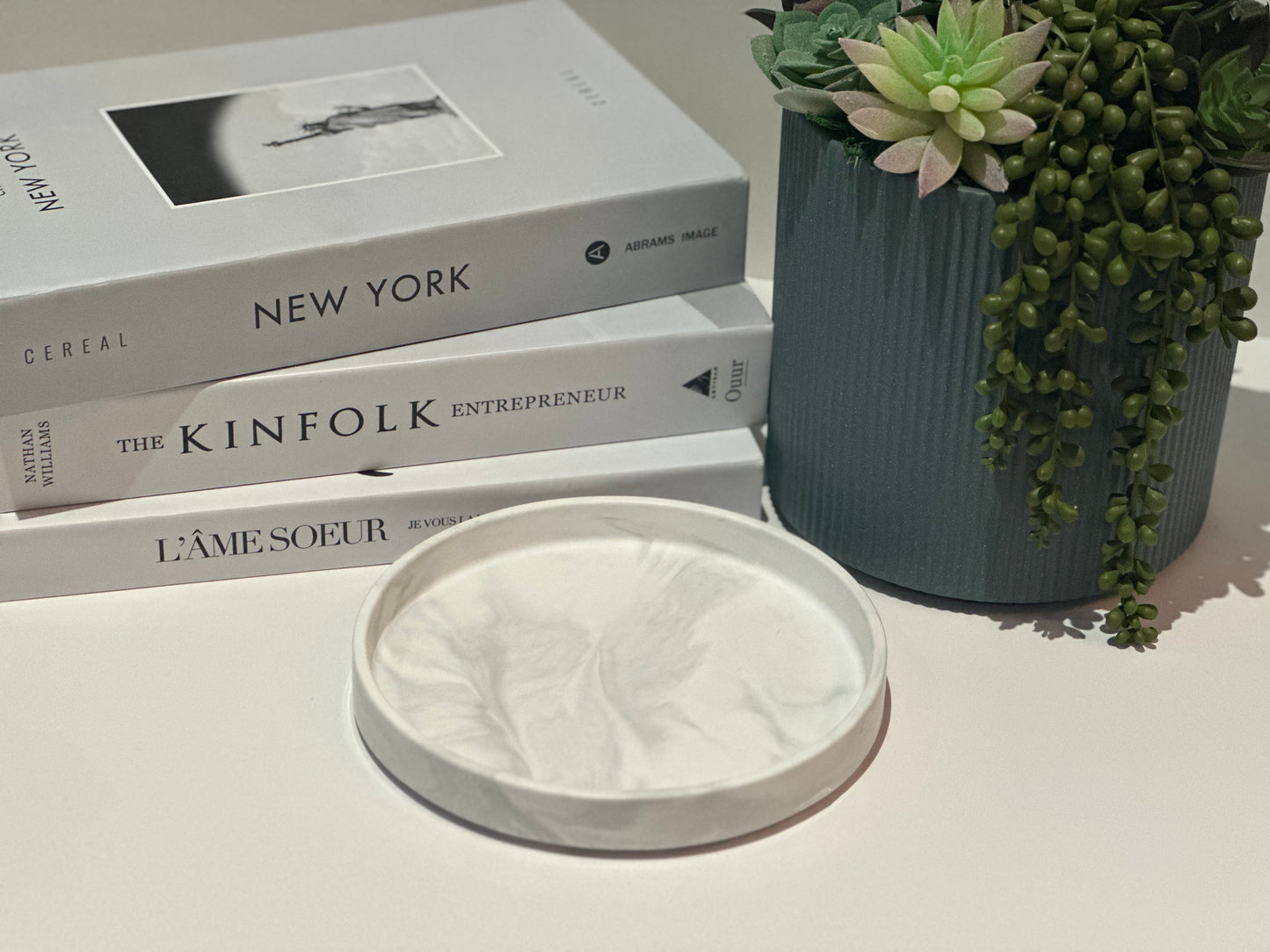 THE OLIVIA TRAY
