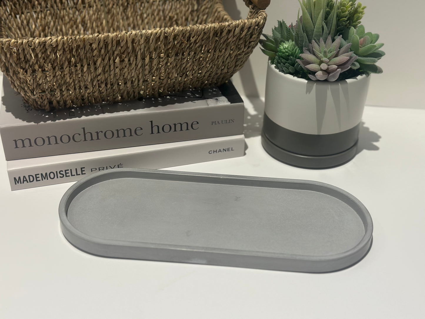 THE LAUREN TRAY