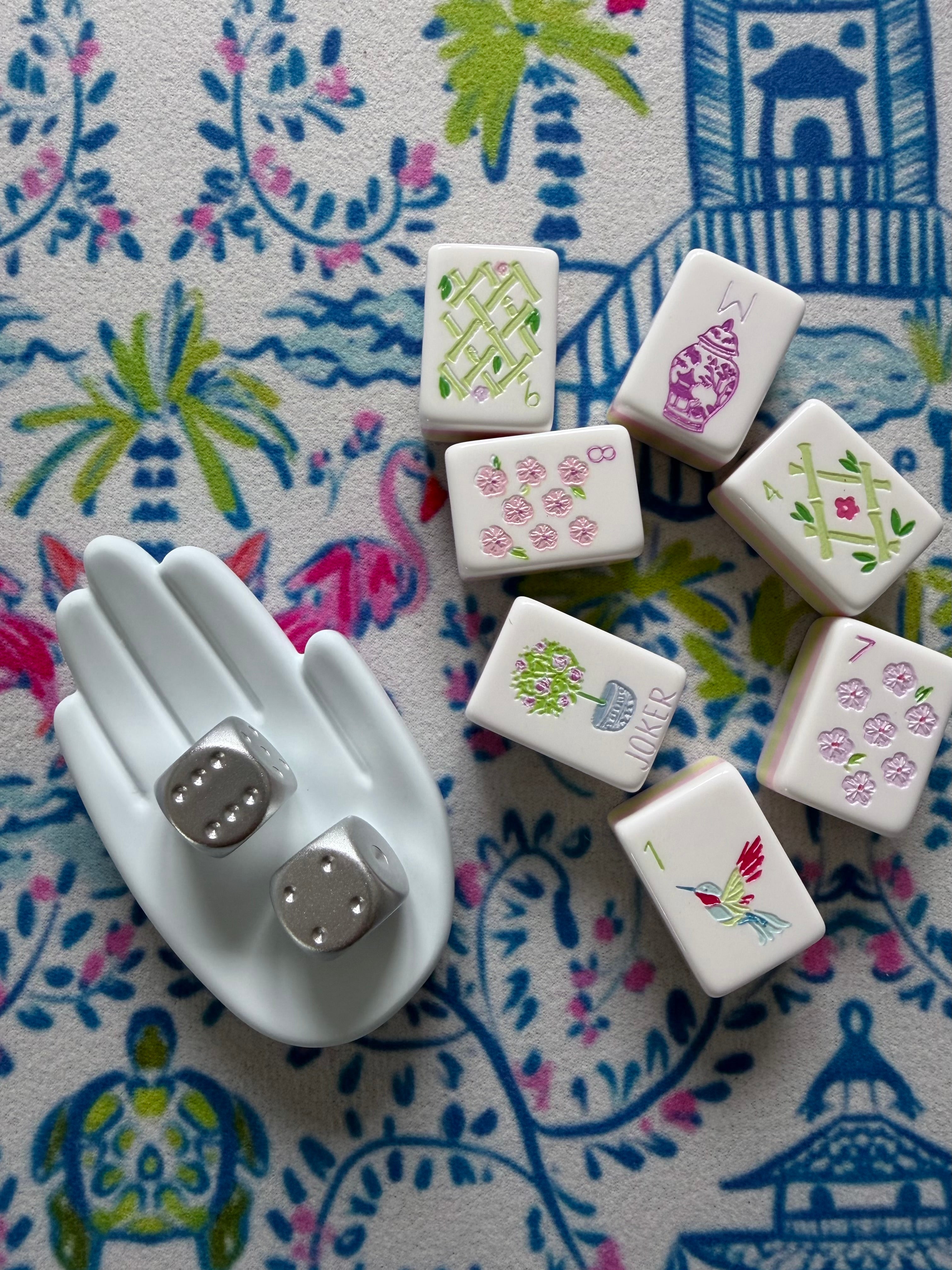 THE NICOLE DISH – Color & Pour